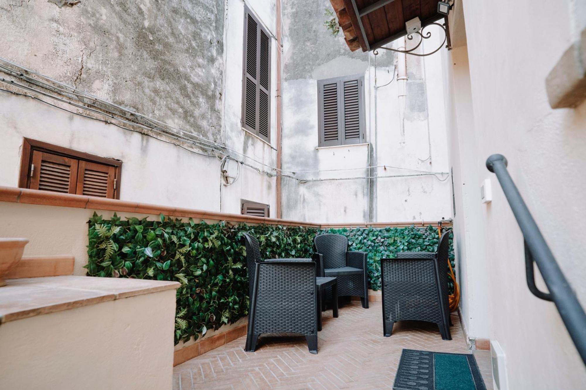 Bonne Nuit Terracina Bed & Breakfast エクステリア 写真