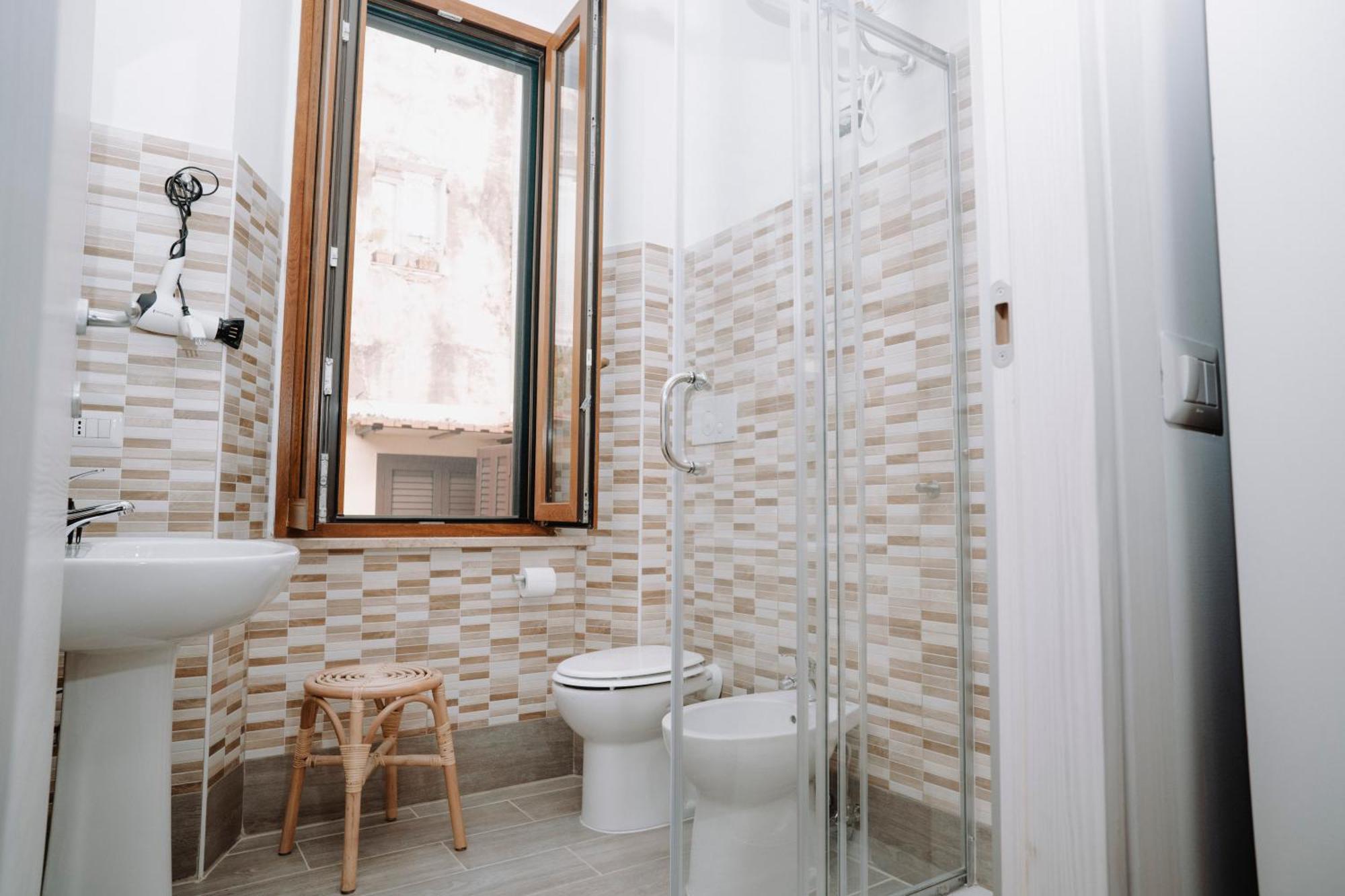 Bonne Nuit Terracina Bed & Breakfast エクステリア 写真